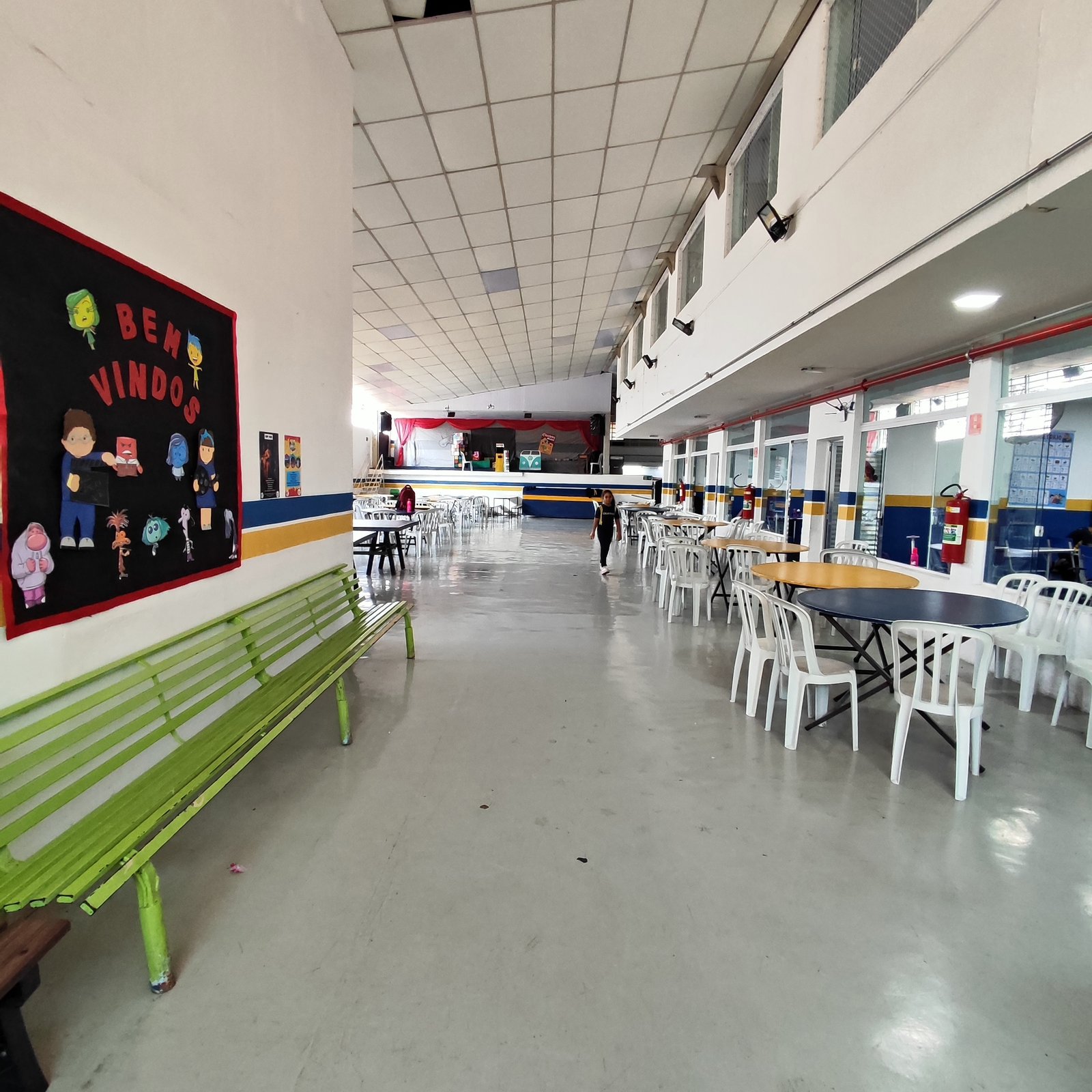 Colégio Alves Objetivo em Jandira SP — foto 1